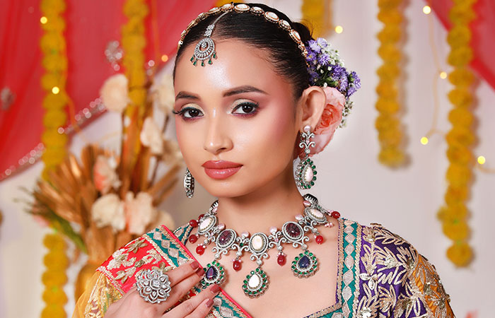 Top Makeup Academy in Noida